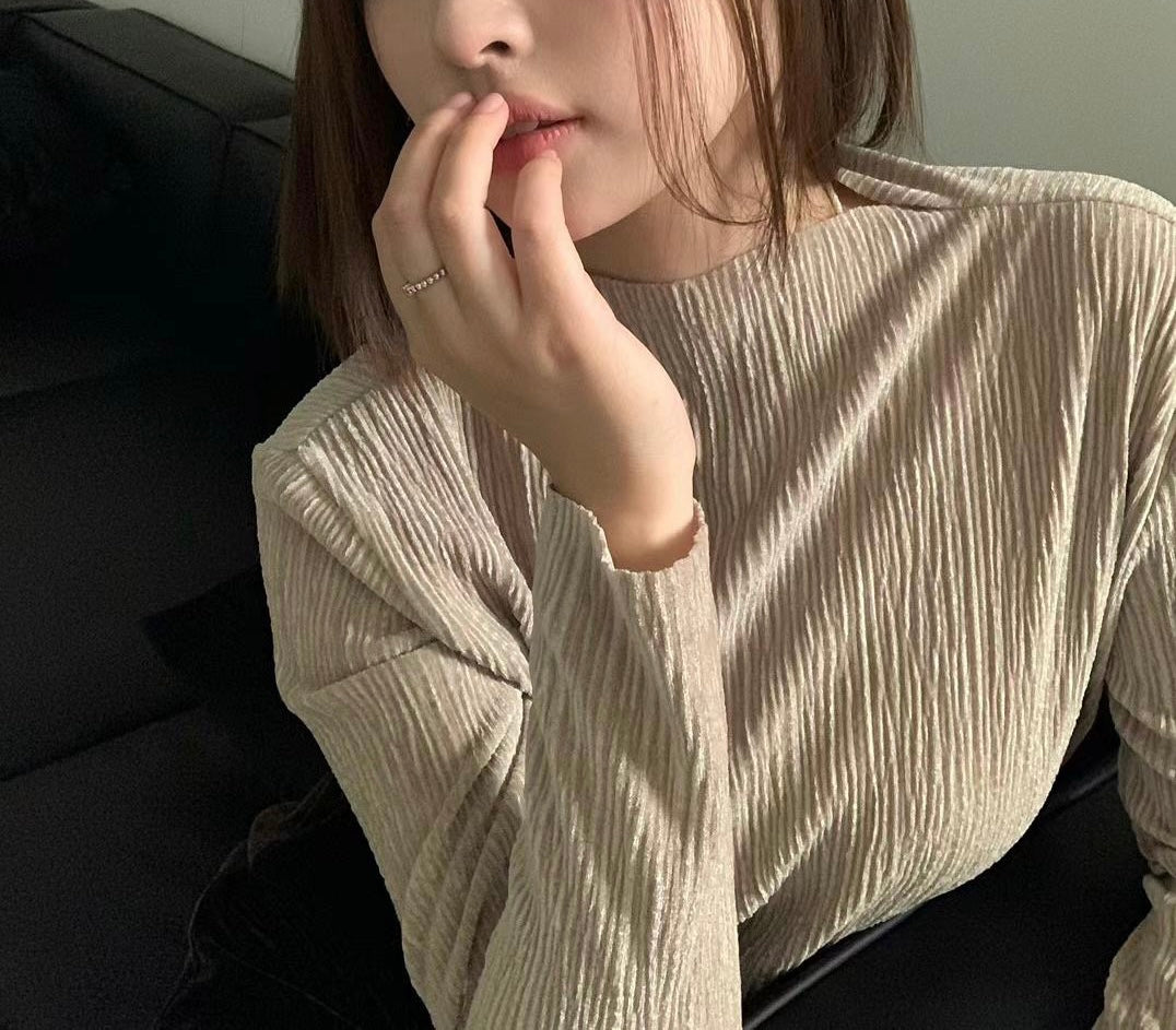 Comfy Pleated Top