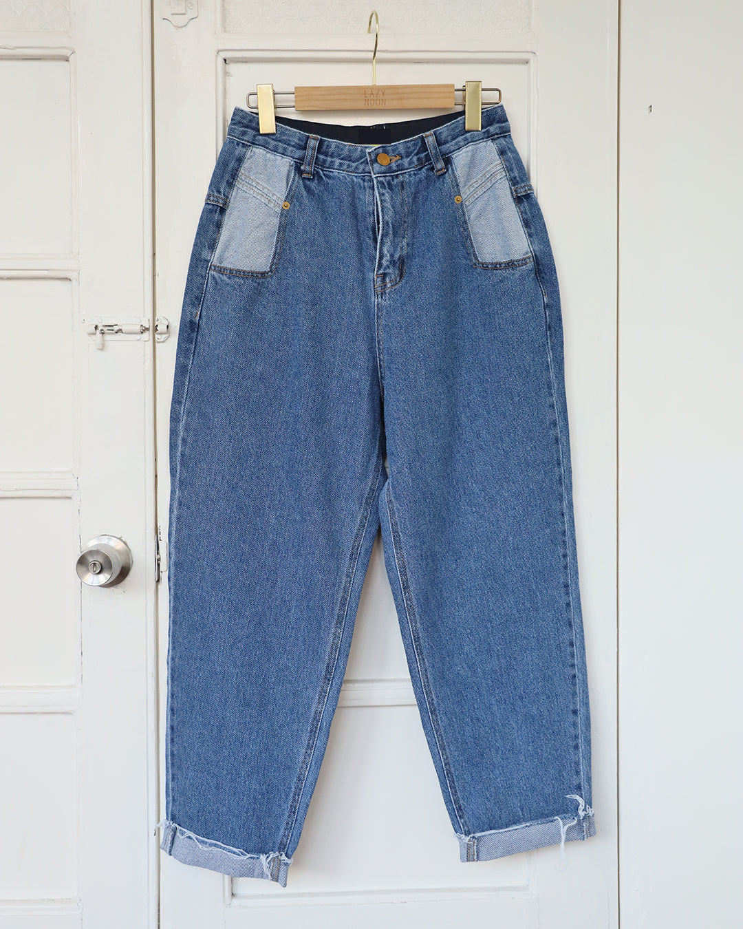 Comfy Tapered Jeans (Size S-XL)