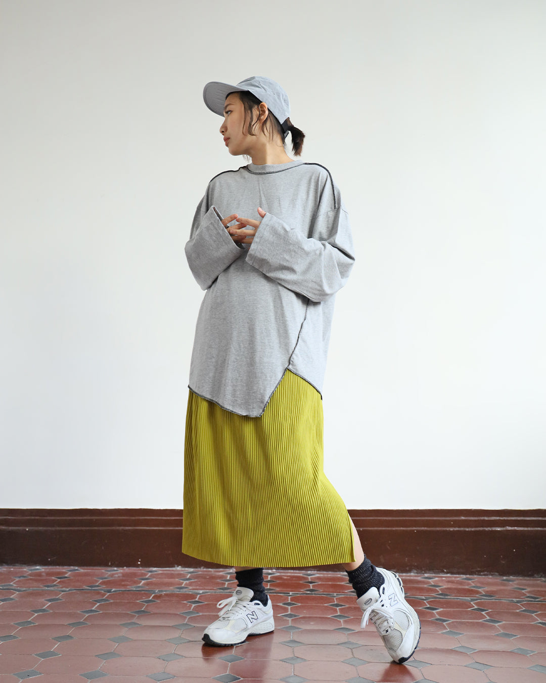 Asymmetric Contrast Stitched Top - Grey